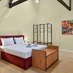 Schloss Haus Boutique * Brasov
