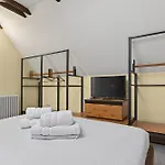 Schloss Haus Boutique Hotel Brasov