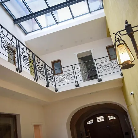 Апартаменты Schloss Haus Boutique Брашов