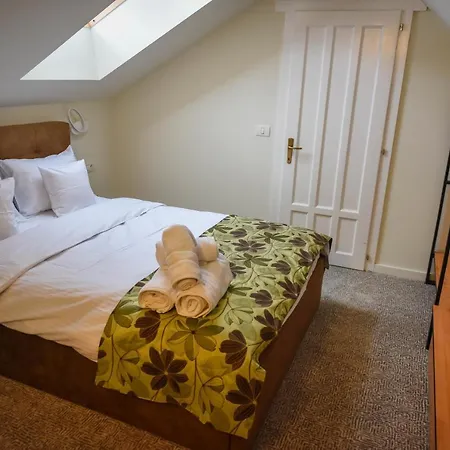 Apartamento Schloss Haus Boutique Braşov