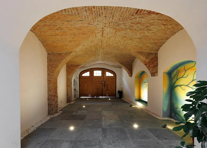 Schloss Haus Boutique Hotel *