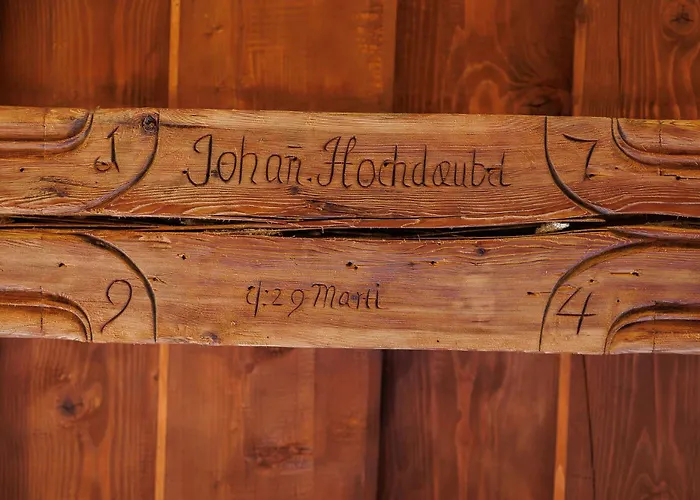 Schloss Haus Boutique Hotel *