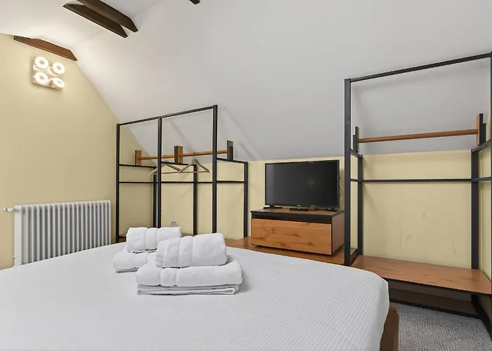 Schloss Haus Boutique Hotel Braşov